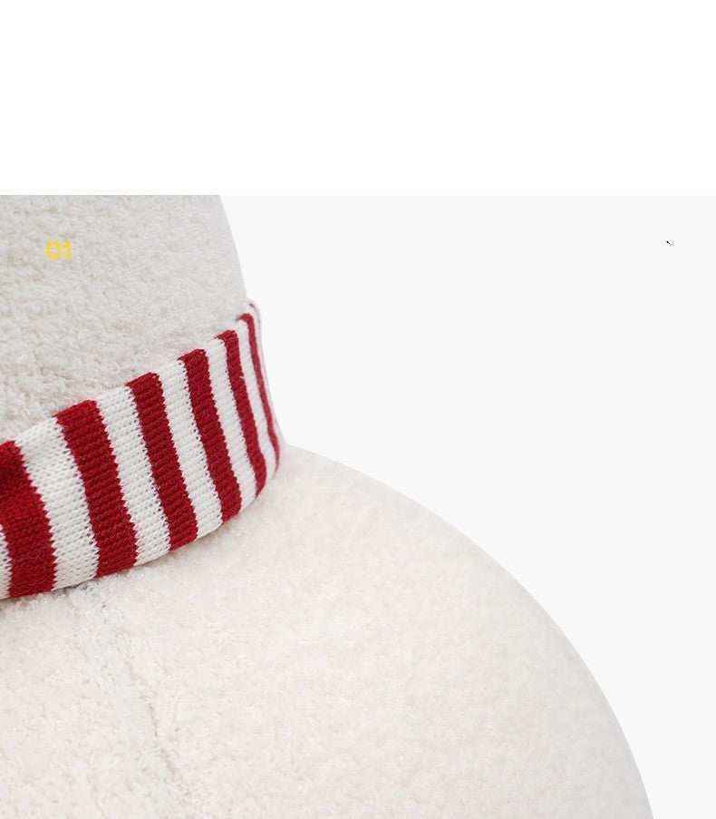 Cuccia per Gatti a Forma di Orsetto Bianco con Sciarpa e Cappello by Dog Moda